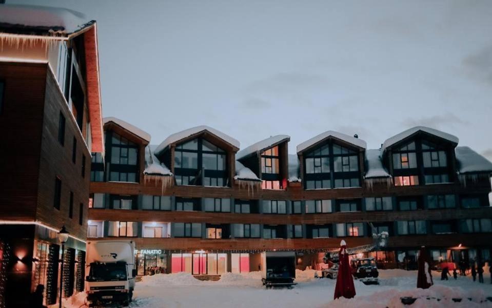 Gudauri Shiny Studio Near Gondola Exterior photo